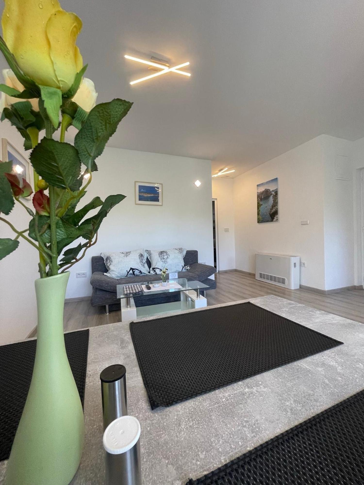 Apartments Villa M&M Bibinje Luaran gambar